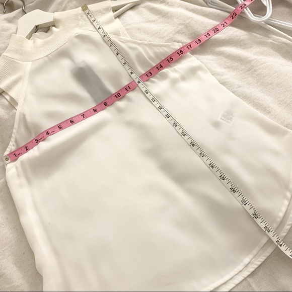 DYNAMITE Semi-Sheer Sleeveless Chiffon Blouse NWT - Picture 11 of 13